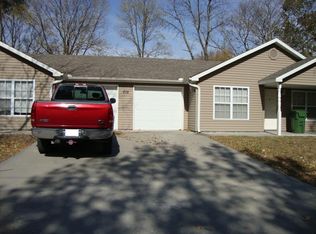 217 E Oak St, Clinton, MO 64735