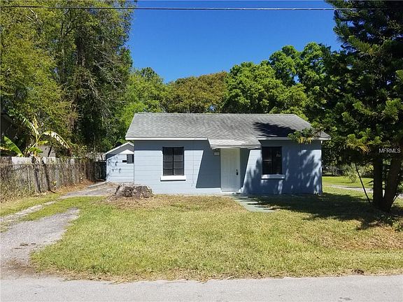 5th image of 7706 New York Dr