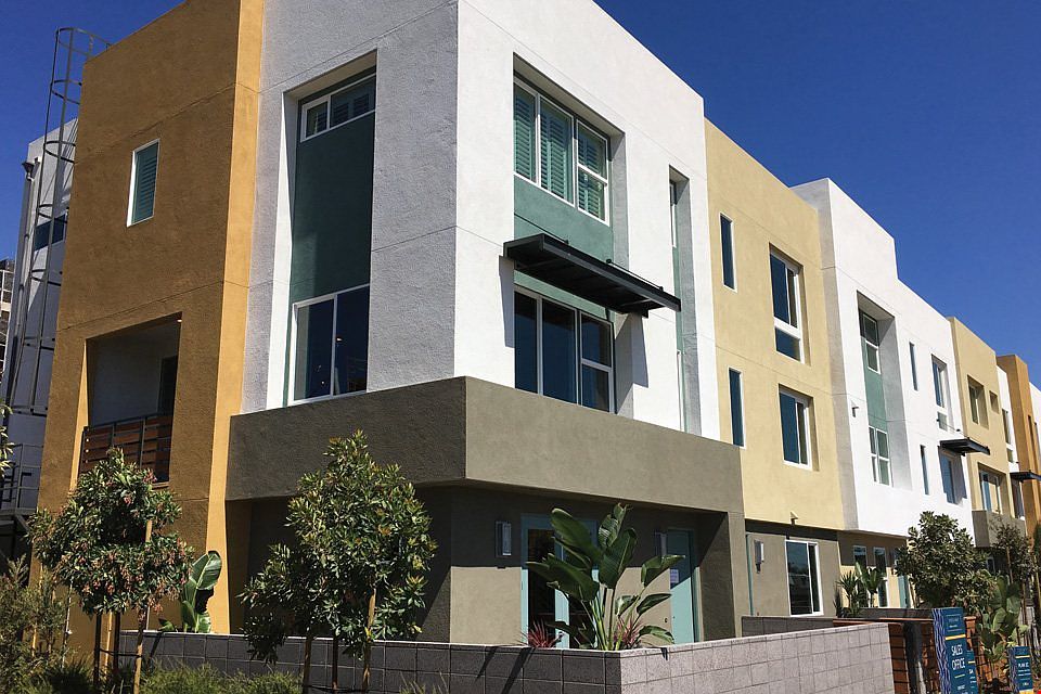 Exterior of Plan 3 at Vista Mar