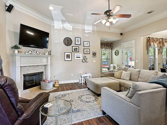 2nd image of 11477 Juban Parc Ave
