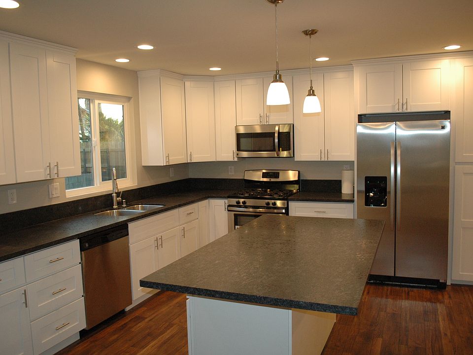 1st image of 2069 Westport St