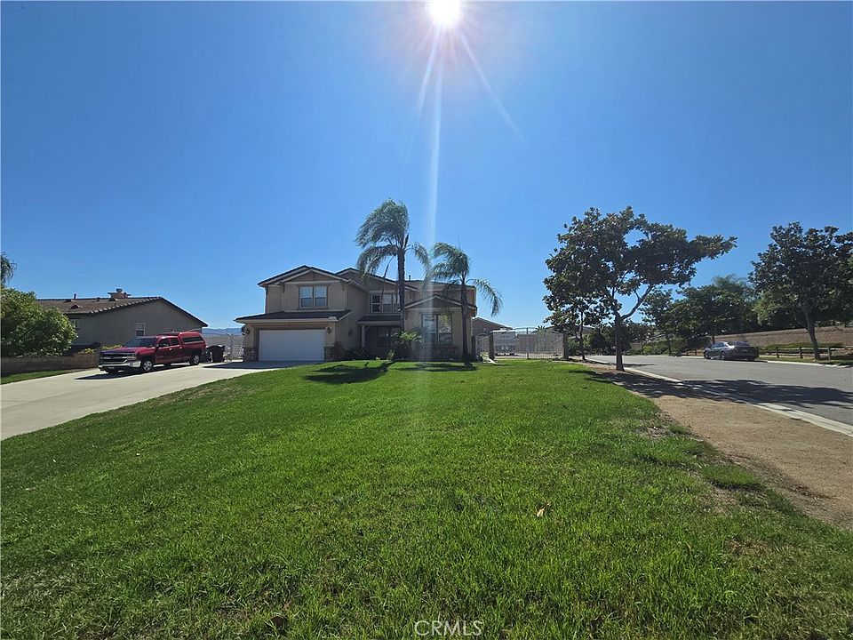 1st image of 1560 Dodge Way