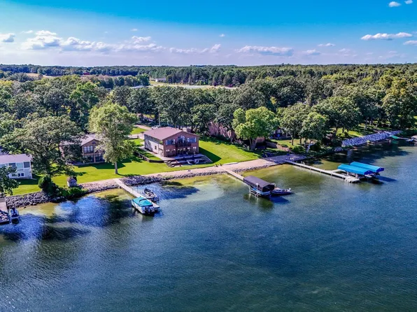 20371 Oakland Beach Rd, Detroit Lakes, MN 56501