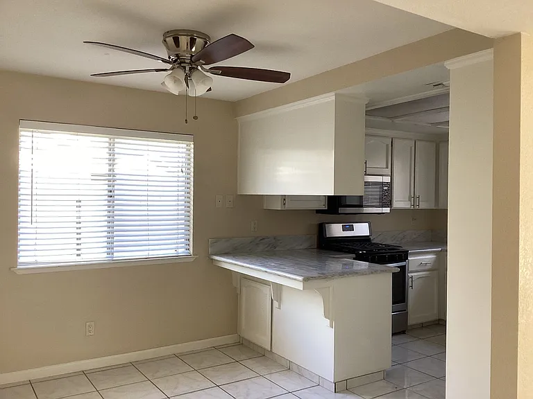 4114 W Regency Ave — Photo 6