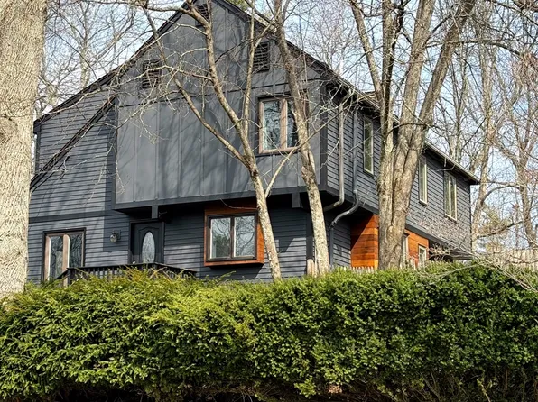 20 Pennacook St, Norfolk, MA 02056