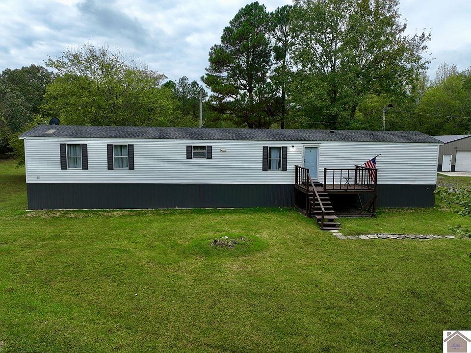 1st image of 5165 Charlie Ln