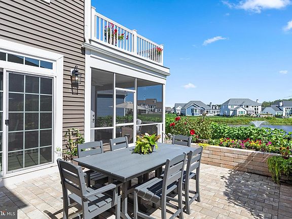 5th image of 22115 Welches Way