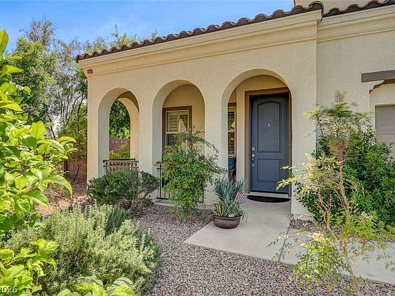 3rd image of 10447 Bush Mountain Ave