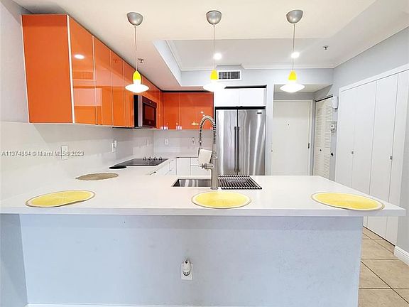 3rd image of 208 NW 47th Ave APT 203