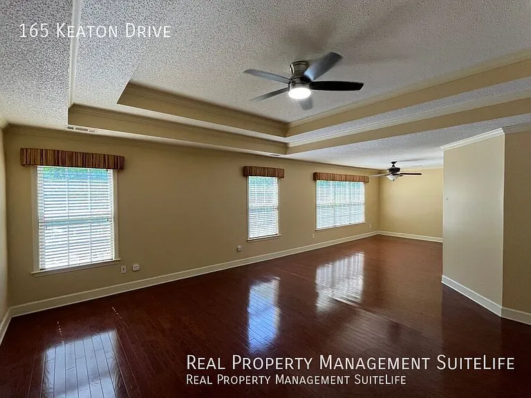 165 Keaton Dr — Photo 25