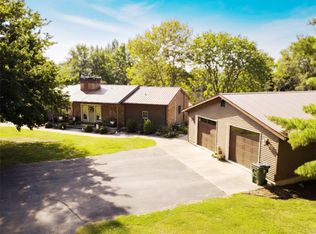 12180 E 900th Ave, Newton, IL 62448