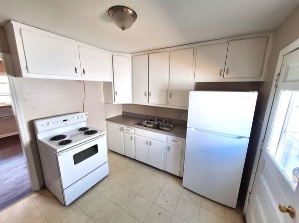 wichita-kansas-446684772 picture