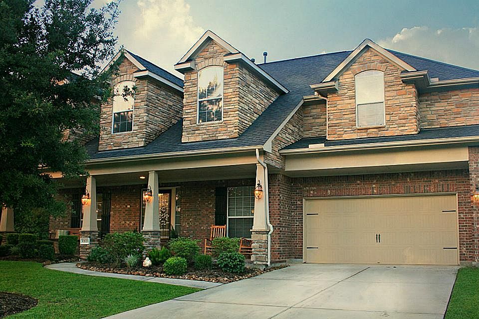 1st image of 12123 Guadalupe Trail Ln