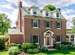 6227 Main St, Mount Jackson, VA 22842