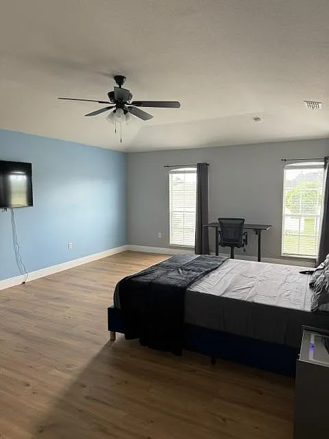 4 bed, 6.5 bath, 3884 sqft, $1,252 — Photo 3