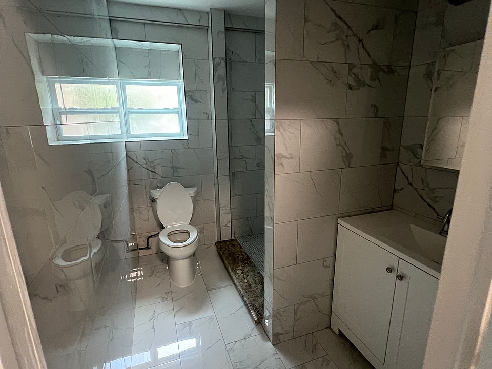 1st image of 1401 NW 7th St #5