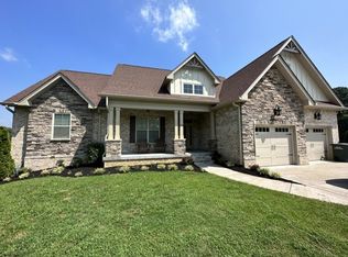 216 Savannah East Ct, Springfield, TN 37172