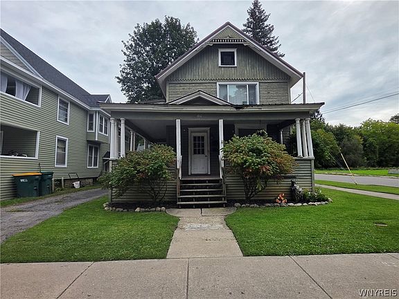 4th image of 160 S Main St