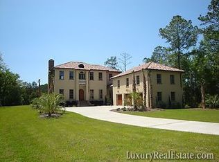 102 Commodore Dr, Savannah, GA 31410