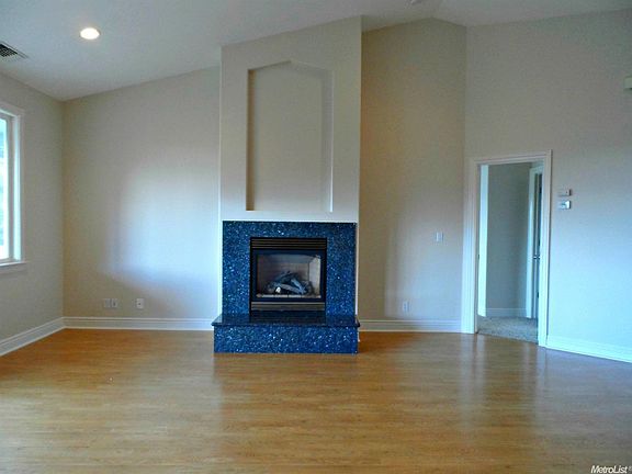 4th image of 4861 Trotter Ln