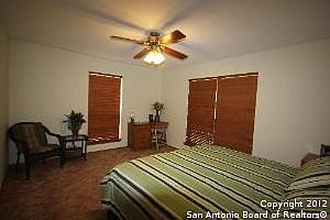 5th image of 6955 Friesenhahn St