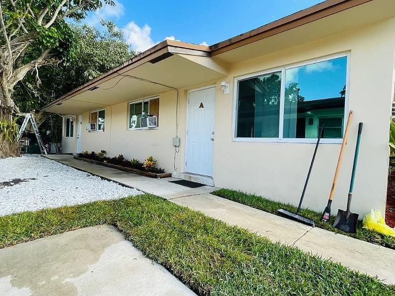 1st image of 4060 SW 58th Ter