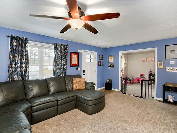 3rd image of 18 Corn Mill Way