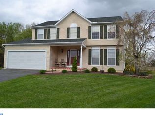 11 Strickland Ct, Newark, DE 19702