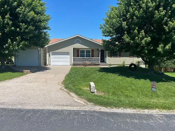 406 W Skene St, Westmoreland, KS 66549