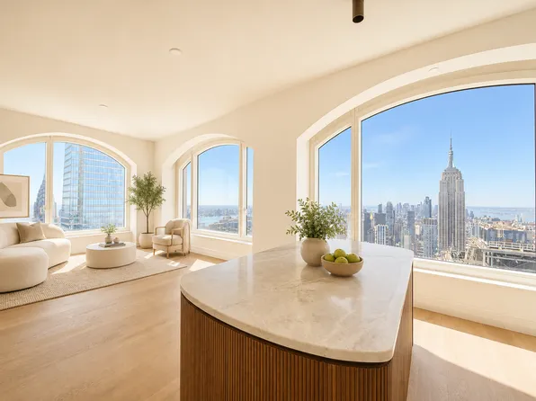 520 Fifth Avenue image 1 of 11