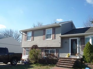 41 Bucknell Rd, Somers Point, NJ 08244