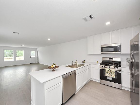 4th image of 21310 Newberry Grove Ln