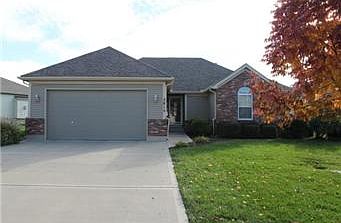 1st image of 2815 S Woodbury Dr