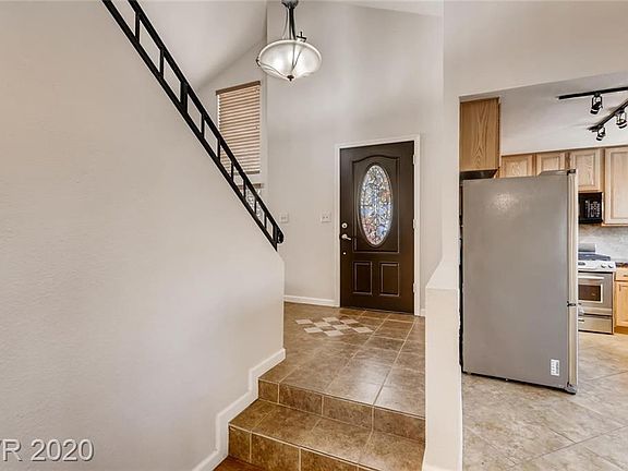 4th image of 2708 Bianca Ct