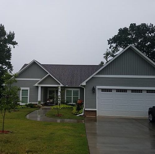 1st image of 347 Vanita Loop