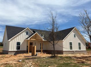 121 Graystone Dr, Weatherford, TX 76088