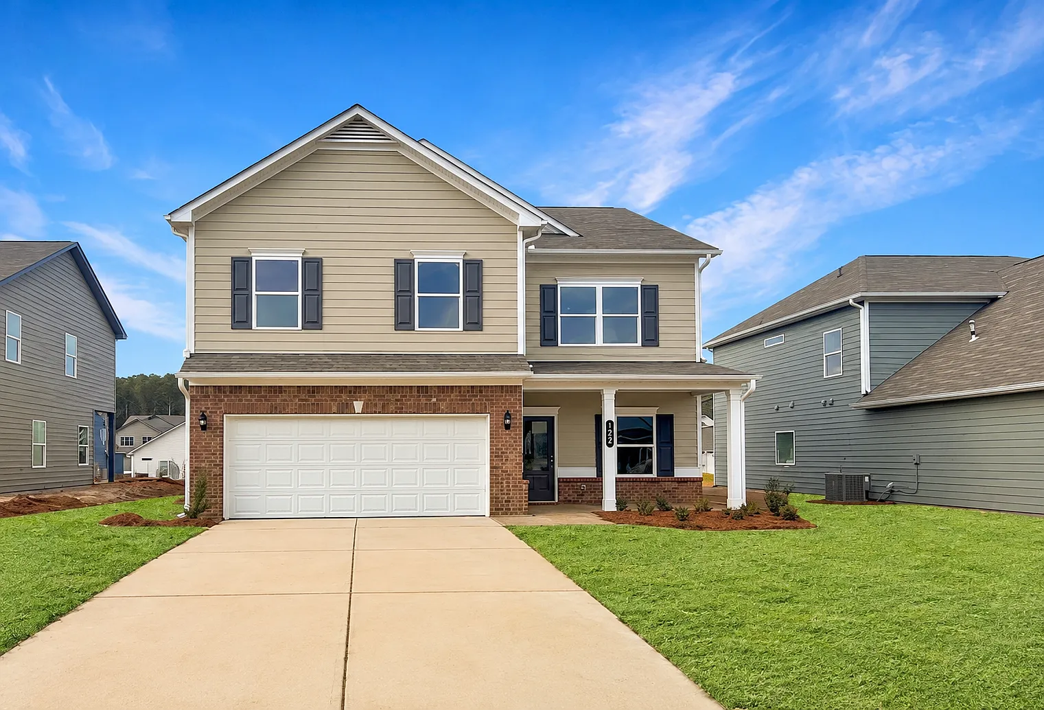 4 bed, 2565 sqft, $2,300 — Photo 1