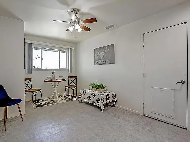 632 Shaddick Dr — Photo 9