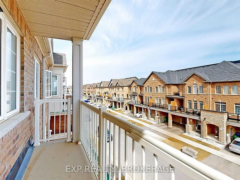 4 Haymarket Dr — Photo 22