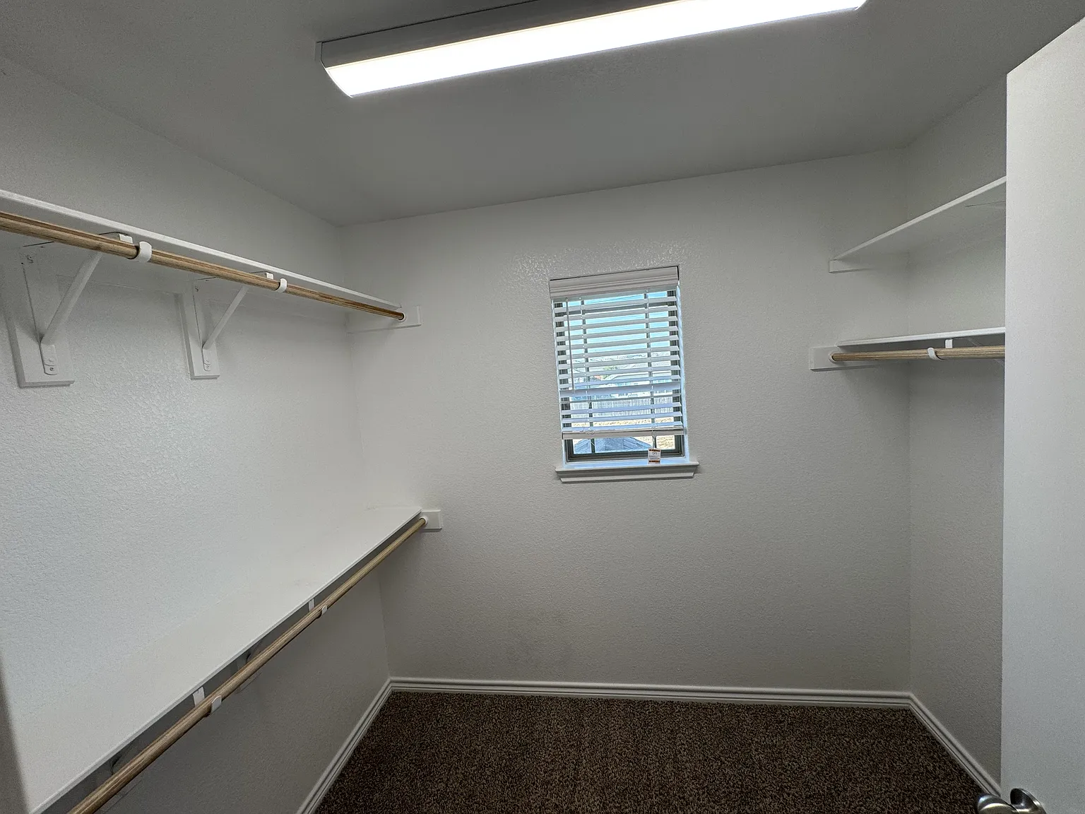 The Village Townhomes #7611 - 7611 — Photo 3