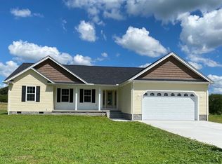 2829 E Highway 1376, East Bernstadt, KY 40729