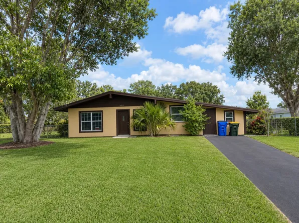 6033 Pine Ln, Sebring, FL 33876