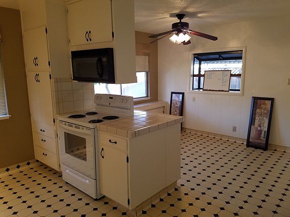 4th image of 1401 Audrey Dr