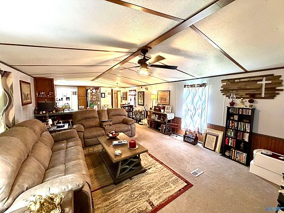 4th image of 460 Blythe McDaniel Dr