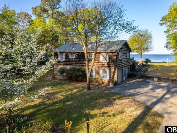 305 N Dogwood Trl, Southern Shores, NC 27949