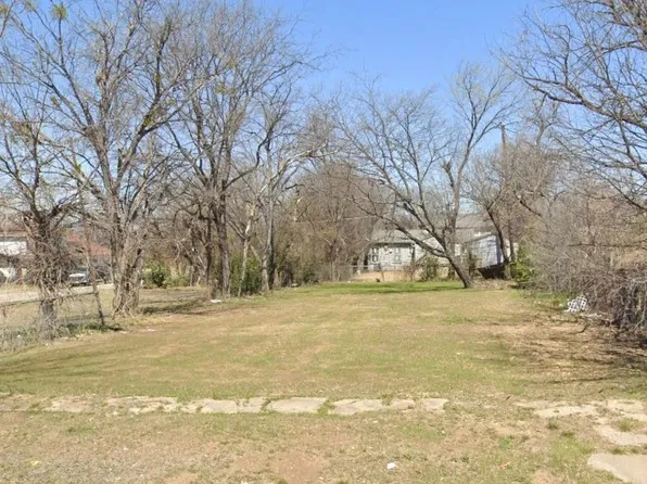 3005 Avenue B, Fort Worth, TX 76105