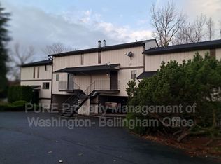 1215 N 9th St UNIT 2, Mount Vernon, WA 98273