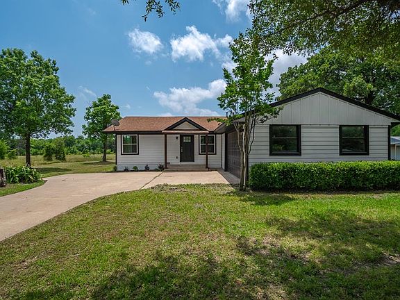 2nd image of 2653 Vz County Road 3804