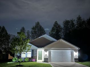 8022 Carlie Ct, Fort Wayne, IN 46818
