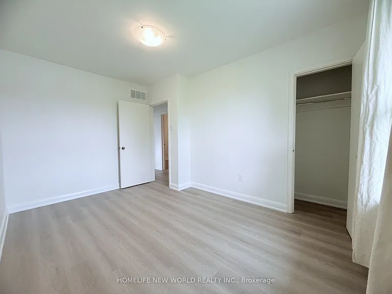 61 Crosland Dr — Photo 23